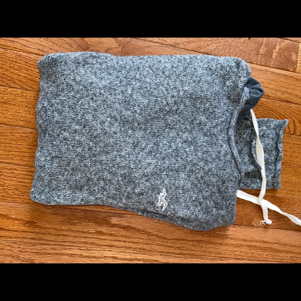 Hollister Men’s Hoodie